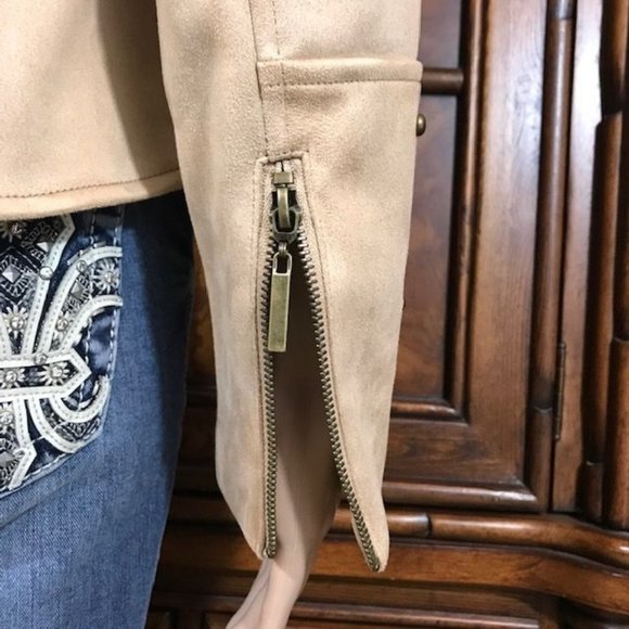 Curations Honey Beige Faux Suede Studded Zip Sleeve Jacket - Picture 13 of 16